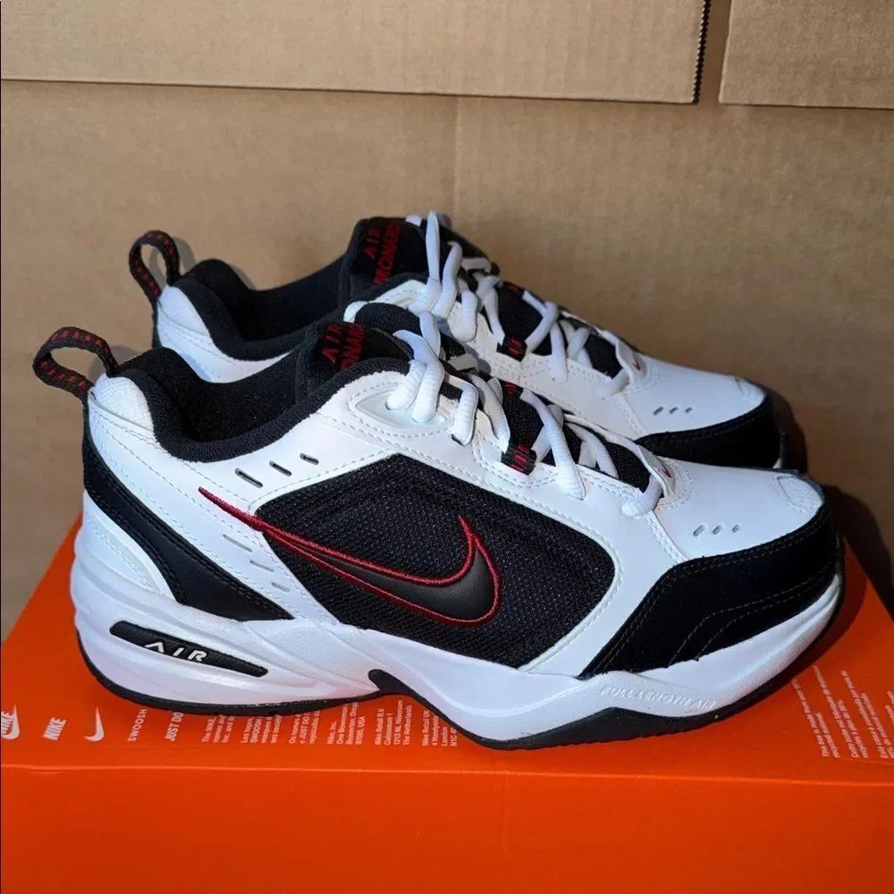 Nike Air Monarch IV Wide White Black Red 416355-101 Men’s Size 6